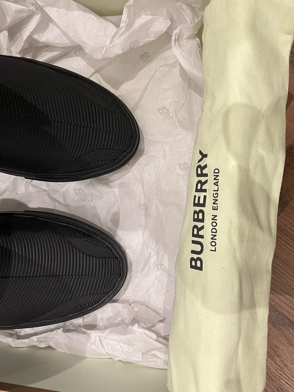 Burberry Black Men's High-Top Ribbed Boots